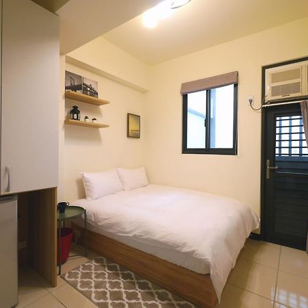 Traveler No. 3 Apartment Taichung Exterior photo