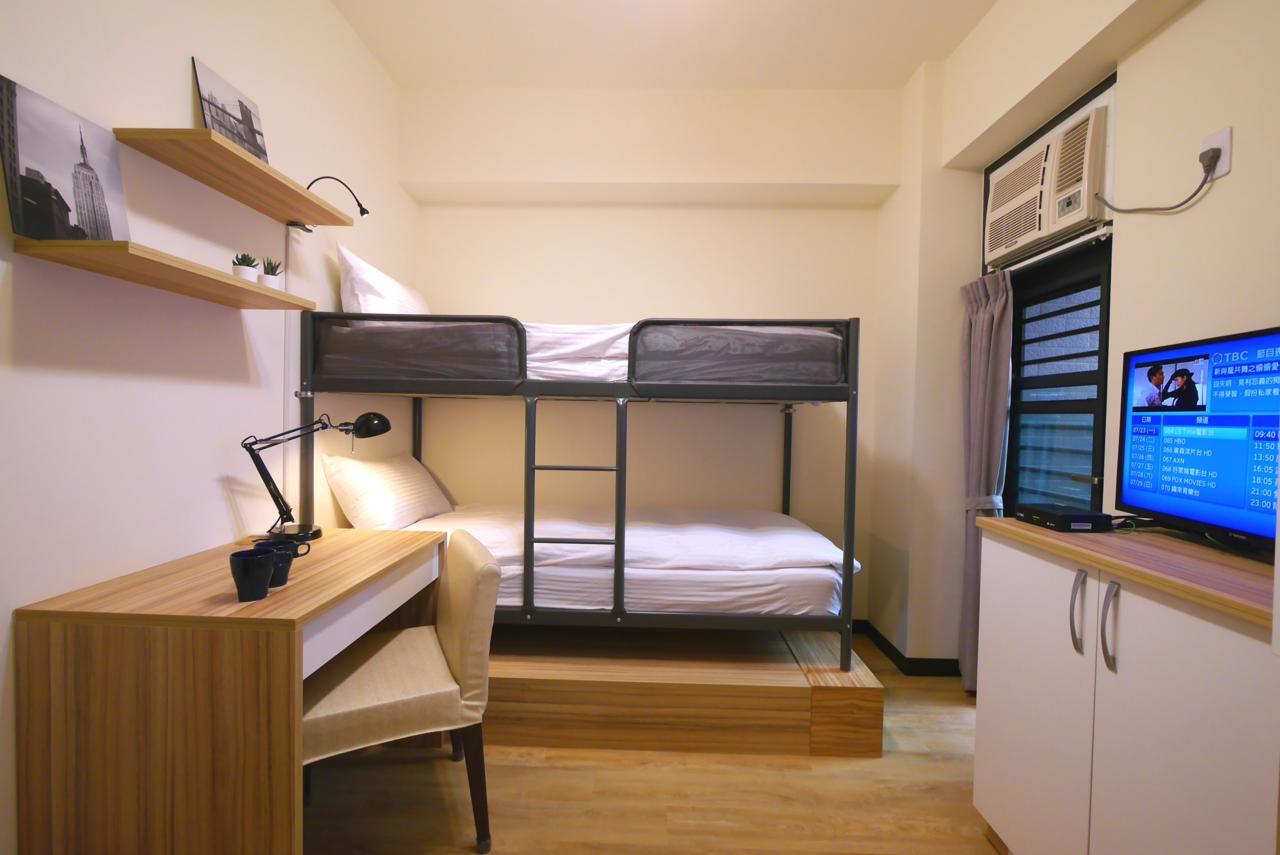 Traveler No. 3 Apartment Taichung Exterior photo