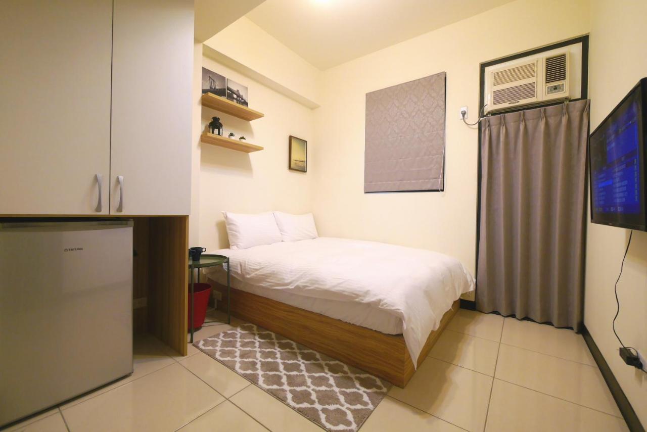 Traveler No. 3 Apartment Taichung Exterior photo